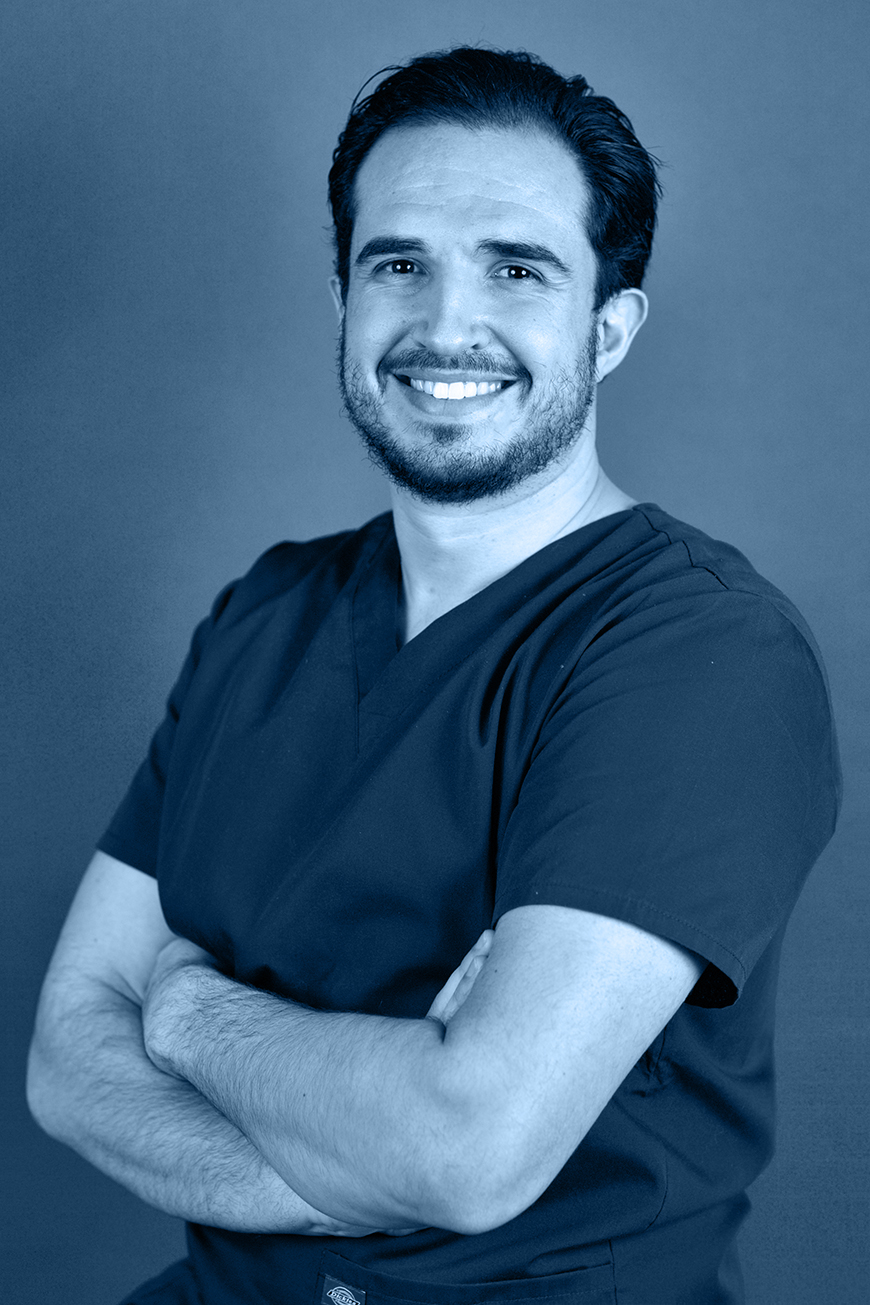 Dr_Lucas_ARRIBAS_chirurgien-dentiste_clinique108